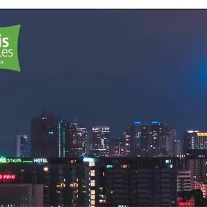 Hotell Ibis Styles Fraser Business Park